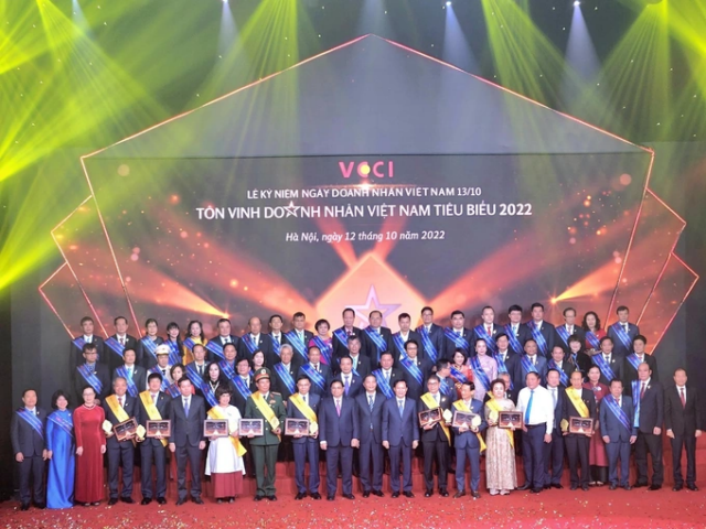 Ngành dừa Bến Tre có 2 doanh nhân được tôn vinh danh hiệu "Doanh nhân Việt Nam tiêu biểu" năm 2022