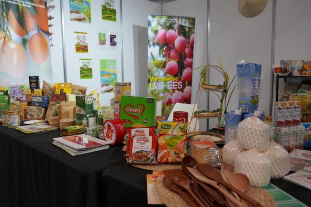 Nước dừa Việt Nam nhận được phản hồi tích cực tại Hội chợ Fine Food Australia
