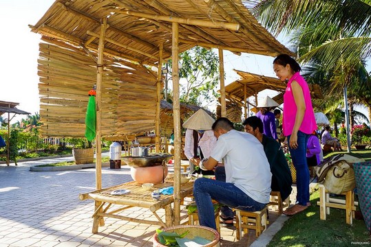 Đắm mình trong không gian chợ quê ở Lễ hội Dừa Bến Tre 2015