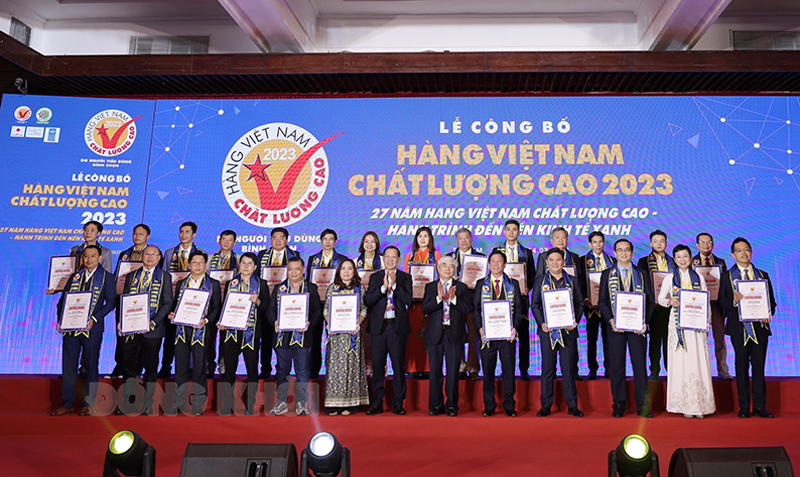 Bến Tre có 9 doanh nghiệp đạt chứng nhận hàng Việt Nam chất lượng cao