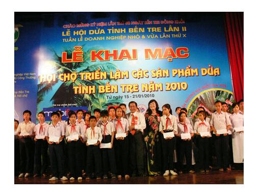 Trên 150 doanh nghiệp nhà vườn tham gia Lễ hội Dừa lần thứ II