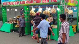 Bến Tre tham gia quảng bá, xúc tiến thương mại tại Lễ hội Oóc Om Bóc - Đua nghe Ngo tỉnh Sóc Trăng 2023