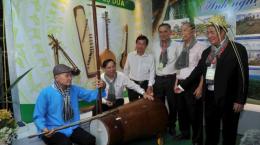 Khai mạc “Không gian văn hóa dừa” tại TPHCM